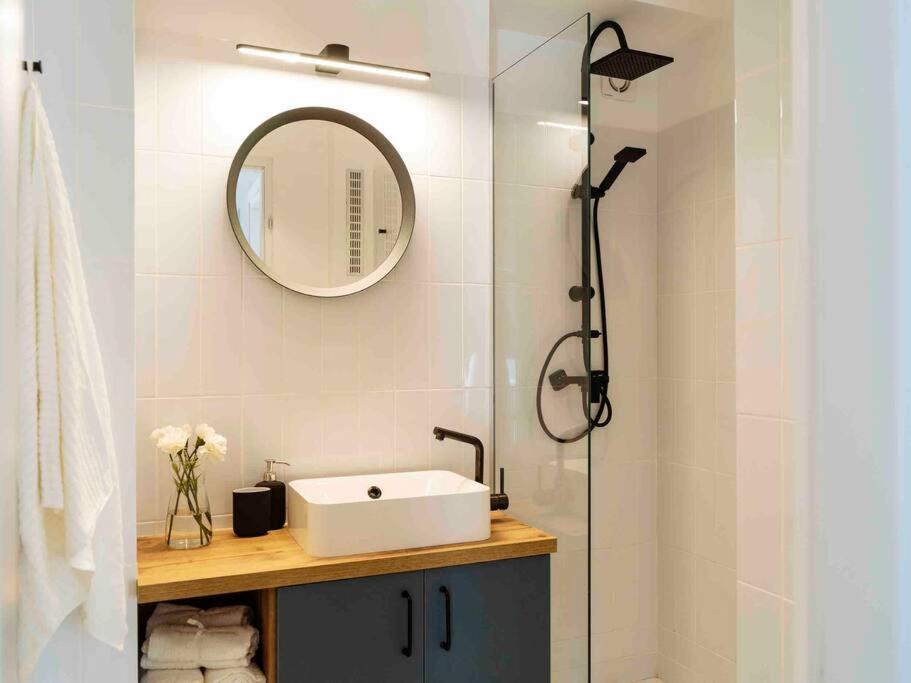 Bright 2Br Apartment - Top Location - City Balcony Bukarest Eksteriør billede