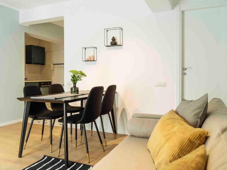 Bright 2Br Apartment - Top Location - City Balcony Bukarest Eksteriør billede
